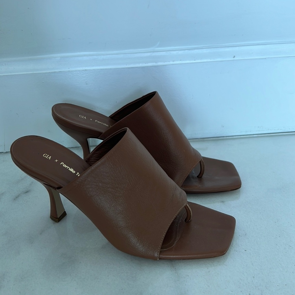 GIA X PERNILLE TEISBAEK LEATHER MULE SANDAL - BROWN size 39